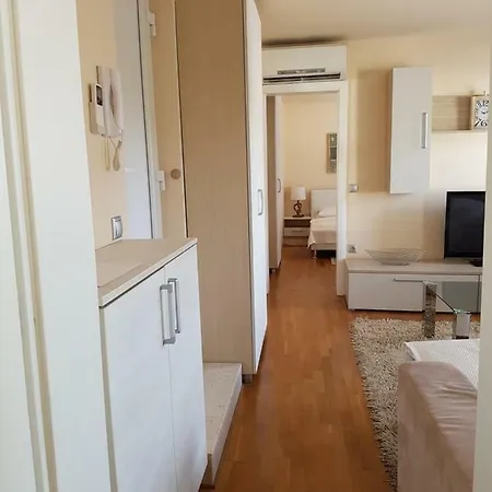 Eleven Apartamento *