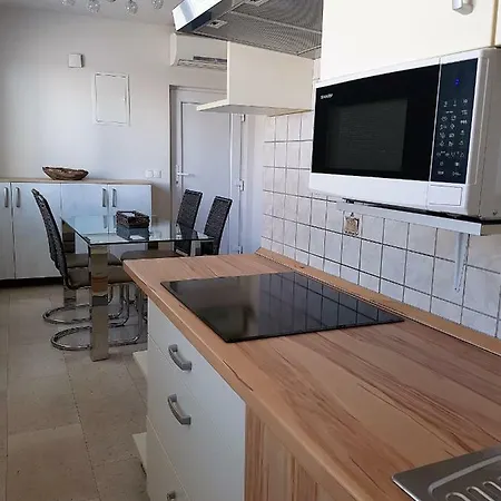 Eleven Apartmán