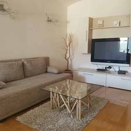 Eleven Apartmán Lublaň